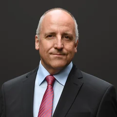 Dr. Alexander Ressos